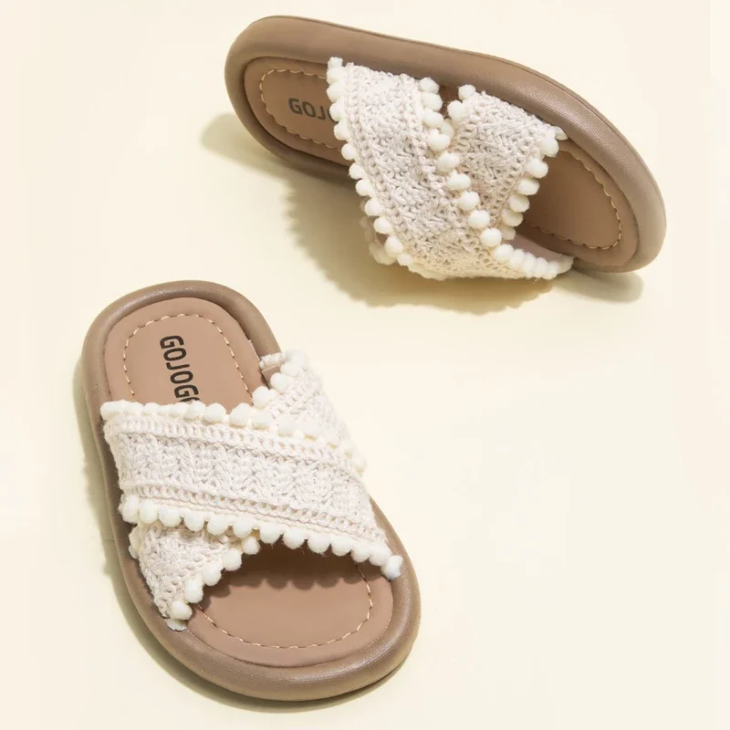 2025 Summer New Children Sandals for Girls Fashion Comfortable Anti-slippery Roman Holiday Style Outside Anti-slippery Slippers
2025 Summer New Children Sandals for Girls Fashion Comfortable Anti-slippery Roman Holiday Style Outside Anti-slippery Slippers