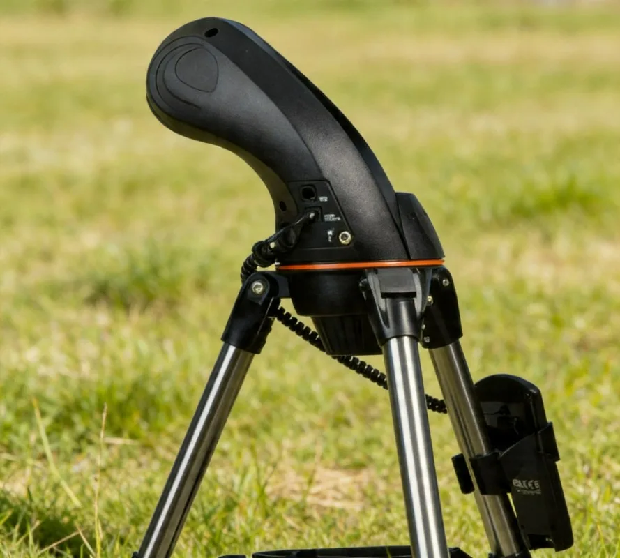 Электрический теодолит Celestron 127SLT/150SLT с штативом, пультом дистанционного управления и подставкой для астрономических наблюдений
Электрический теодолит Celestron 127SLT/150SLT с штативом, пультом дистанционного управления и подставкой для астрономических наблюдений
