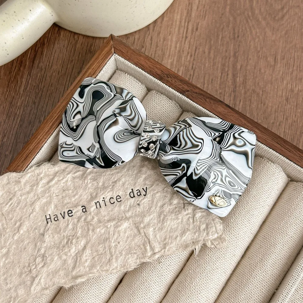 Creative Acetic Acid Acetate Hair Clip Bowknot Hair Claw Rhinestone Hair Clip Spring Clip Candy Color Bow Hairpin Daily
Creative Acetic Acid Acetate Hair Clip Bowknot Hair Claw Rhinestone Hair Clip Spring Clip Candy Color Bow Hairpin Daily