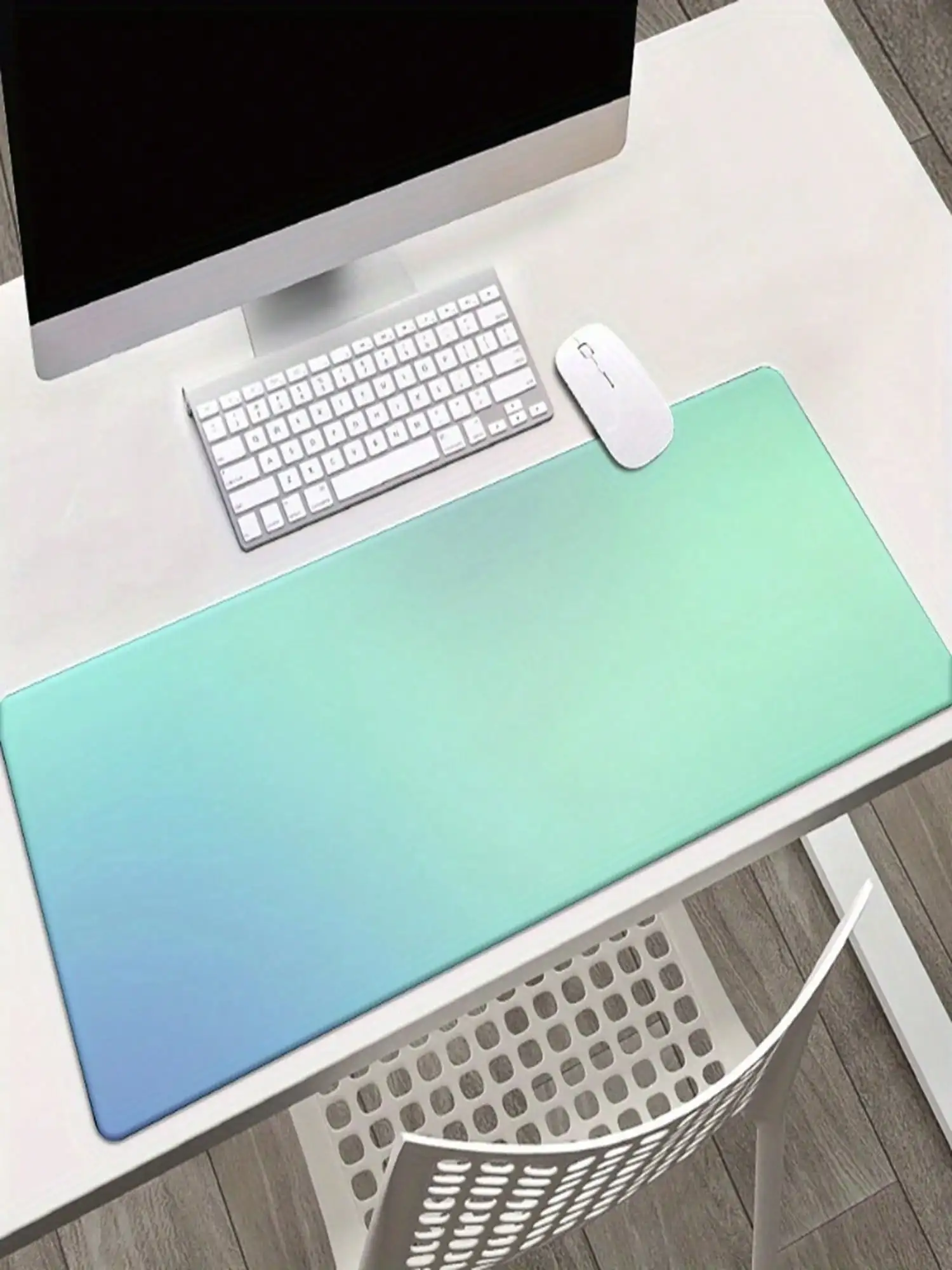 Multi-Size Gradient Blue-Green XXL Desk Mat - A Multi-Functional Mat Suitable For Both Gaming And Office Use. Its Minimalist Design And High-Definition Printed Surface Make It An Ideal Gift For Gamers And Professionals.
Multi-Size Gradient Blue-Green XXL Desk Mat - A Multi-Functional Mat Suitable For Both Gaming And Office Use. Its Minimalist Design And High-Definition Printed Surface Make It An Ideal Gift For Gamers And Professionals.