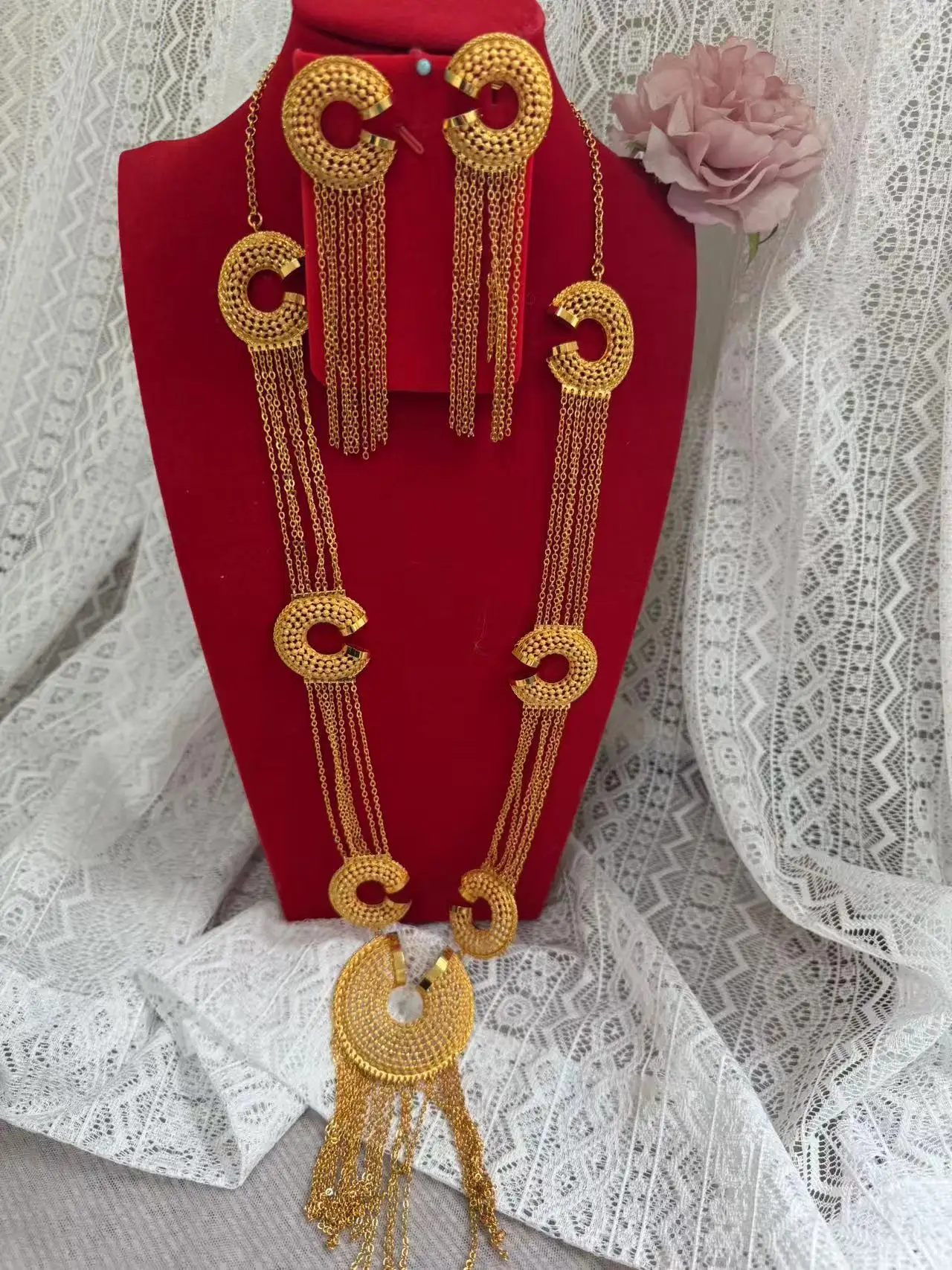 New European Dubai 24K Gold Plated Necklace Earrings Wedding Party Gift Jewelry Set for Lovers YY10626
New European Dubai 24K Gold Plated Necklace Earrings Wedding Party Gift Jewelry Set for Lovers YY10626