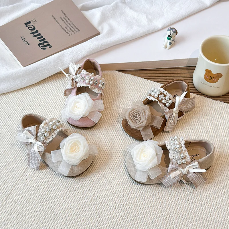 Детские мокасины с кружевными цветами, милые бантики, туфли принцессы для девочек, универсальные осенние новые детские туфли на плоской подошве, милые туфли с мягкой подошвой
Детские мокасины с кружевными цветами, милые бантики, туфли принцессы для девочек, универсальные осенние новые детские туфли на плоской подошве, милые туфли с мягкой подошвой