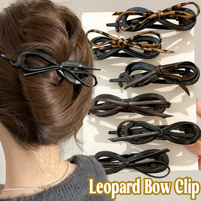 New Korean Twist Hair Clips Leather Hair Bow Plastic Acrylic Hairpin for Women Vintage Hairgrip Elegant Hair Accessories
New Korean Twist Hair Clips Leather Hair Bow Plastic Acrylic Hairpin for Women Vintage Hairgrip Elegant Hair Accessories