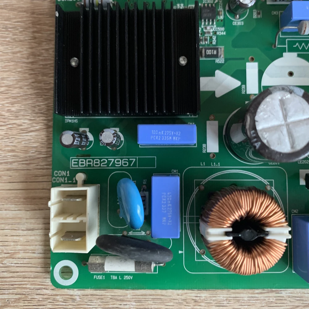 Оригинальная материнская плата для холодильника LG EBR 82796726 40 ЭБР 827967 EAX 67056501
Оригинальная материнская плата для холодильника LG EBR 82796726 40 ЭБР 827967 EAX 67056501