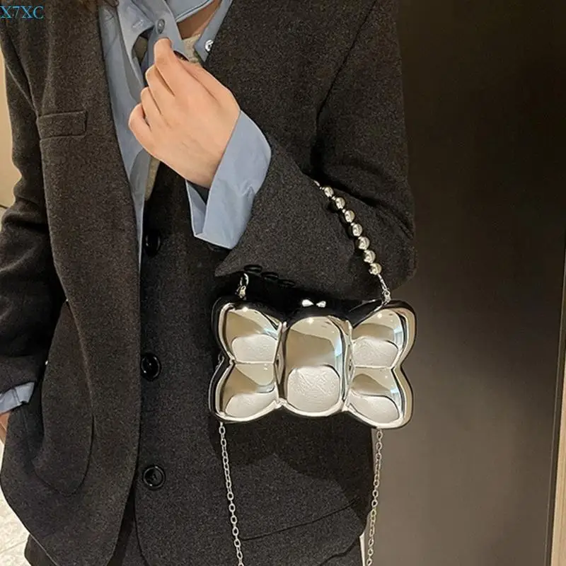 X7XC Trendy Butterfly Acrylic Box Clutch With Chain Shoulder Purse Crossbody Bag Adds A Touch Of Fashion To Any Outfit
X7XC Trendy Butterfly Acrylic Box Clutch With Chain Shoulder Purse Crossbody Bag Adds A Touch Of Fashion To Any Outfit