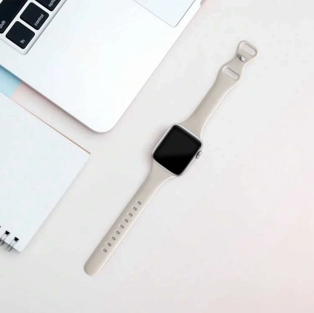 New Silicone Strap For Apple Watch band women thin Series Ultra 10/9/8 38mm 40mm 41mm 42mm 44mm 45mm 46mm 49mm
New Silicone Strap For Apple Watch band women thin Series Ultra 10/9/8 38mm 40mm 41mm 42mm 44mm 45mm 46mm 49mm