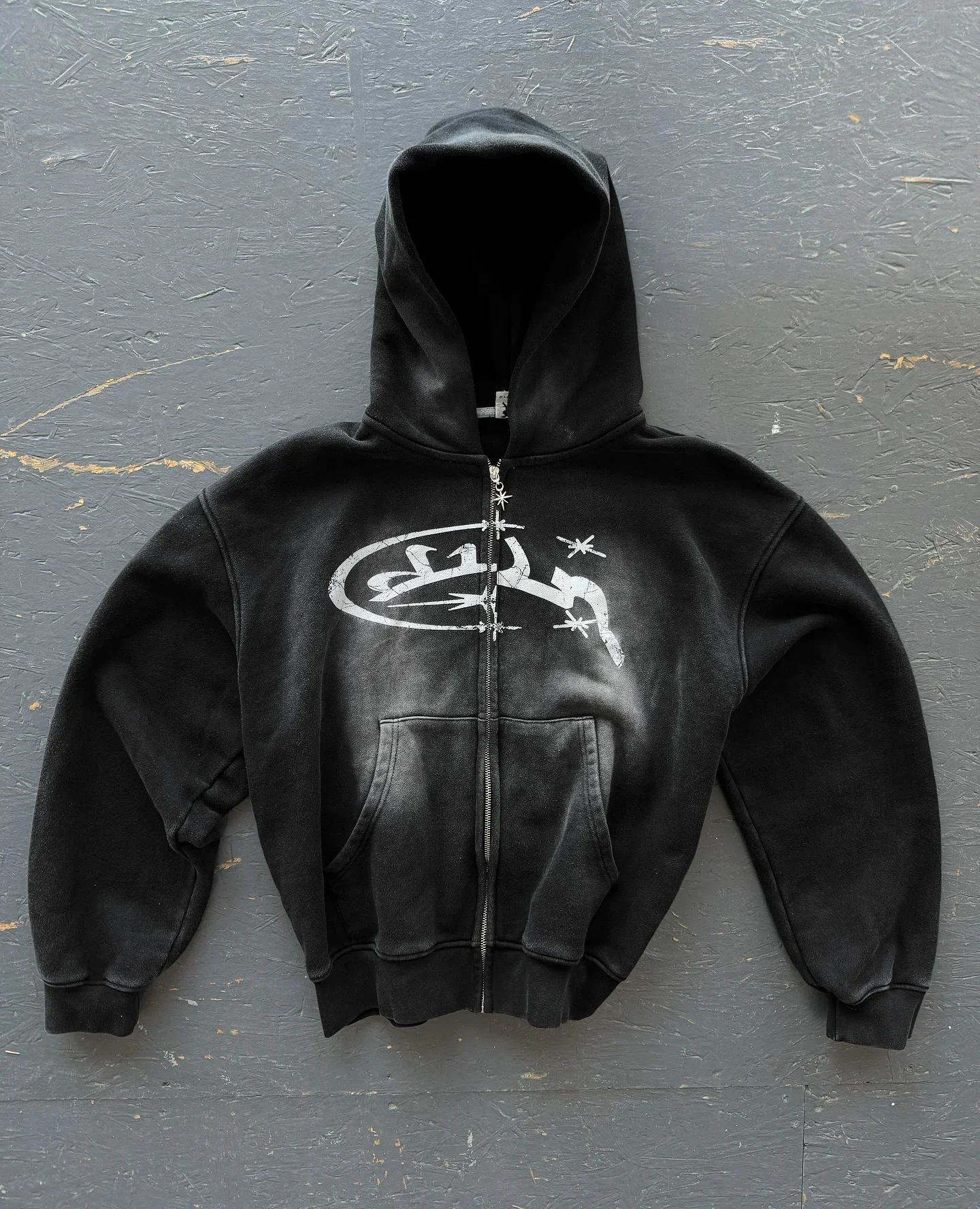 Y2k Zip Up Hoodies New Harajuku Hip Hop Long Sleeve Coats Loose Hooded Vintage Fashion Street Jacket Sweatshirt Men and Women
Y2k Zip Up Hoodies New Harajuku Hip Hop Long Sleeve Coats Loose Hooded Vintage Fashion Street Jacket Sweatshirt Men and Women