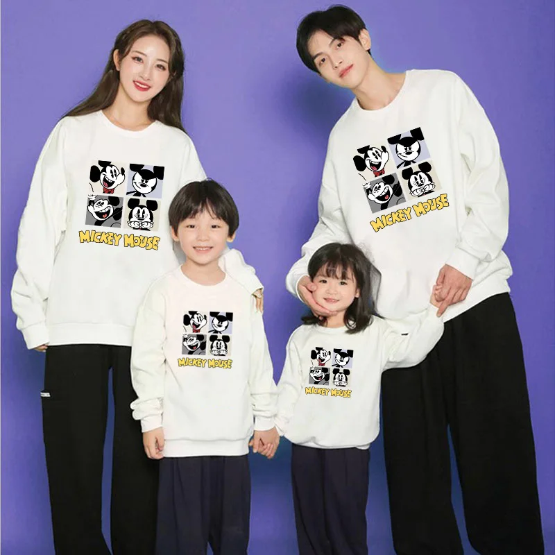 Disney New Year Red Mickey Hoodies: Family Matching Sets for Mother-Daughter & Kindergarten Activities
Disney New Year Red Mickey Hoodies: Family Matching Sets for Mother-Daughter & Kindergarten Activities