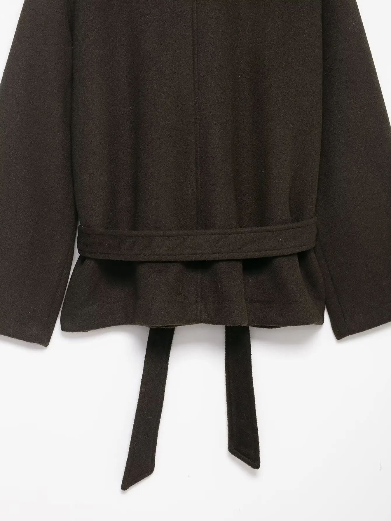 HH женская мода зимнее пальто с эффектом искусственного меха с лацканами и длинными рукавами однобортное пальто с поясом и карманами украшение куртка женское повседневное пальто
HH женская мода зимнее пальто с эффектом искусственного меха с лацканами и длинными рукавами однобортное пальто с поясом и карманами украшение куртка женское повседневное пальто