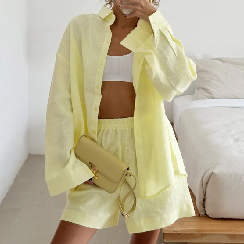 Polo Shirt Shorts Set Women Solid Color Simple Long Sleeved Cardigan Waist Comfortable Breathable Summer Leisure Commuting Suit
Polo Shirt Shorts Set Women Solid Color Simple Long Sleeved Cardigan Waist Comfortable Breathable Summer Leisure Commuting Suit
