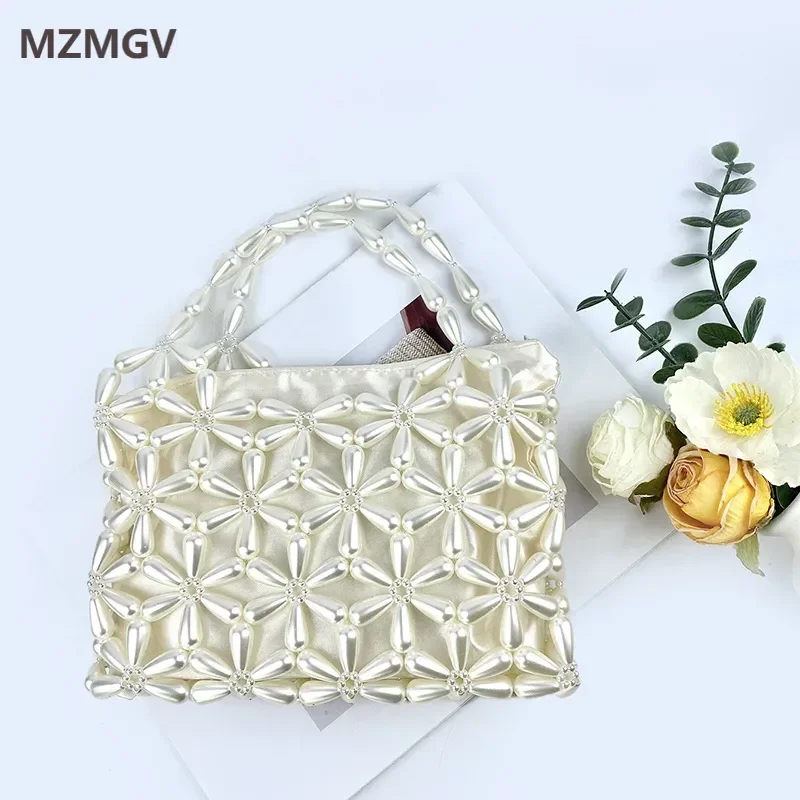 Meet You Fashion Hollow Out Pearl Flower Beaded Bag Summer Hand-woven Women's Evening Bag Handmade Trendy Party Clutch Bag 2024
Meet You Fashion Hollow Out Pearl Flower Beaded Bag Summer Hand-woven Women's Evening Bag Handmade Trendy Party Clutch Bag 2024