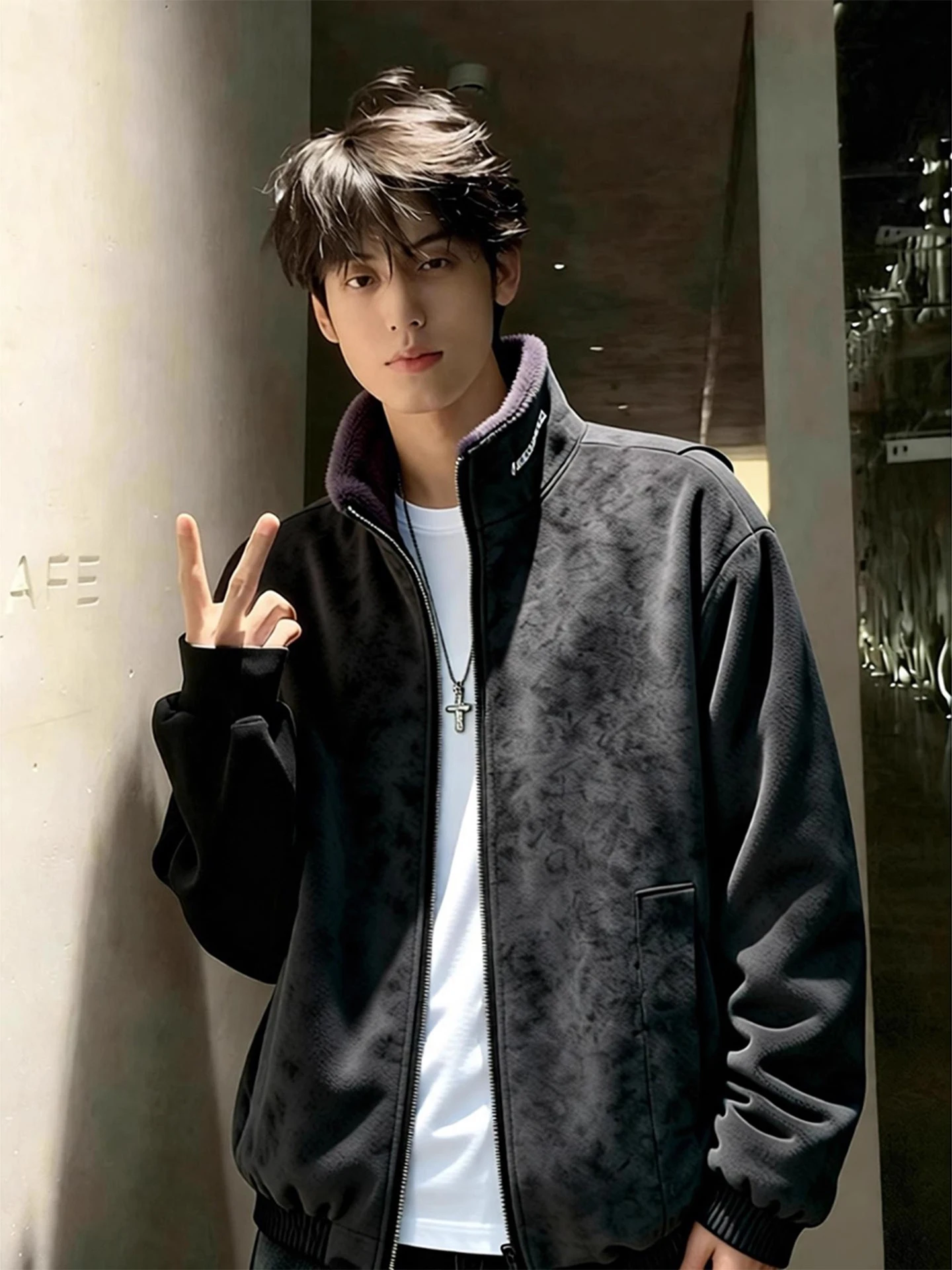 Thiened Cotton Flight Jaet Men's Winter PU Leather Embroidered Stand Collar eepskin Vest Warm Casual Outerwear Coat
Thiened Cotton Flight Jaet Men's Winter PU Leather Embroidered Stand Collar eepskin Vest Warm Casual Outerwear Coat