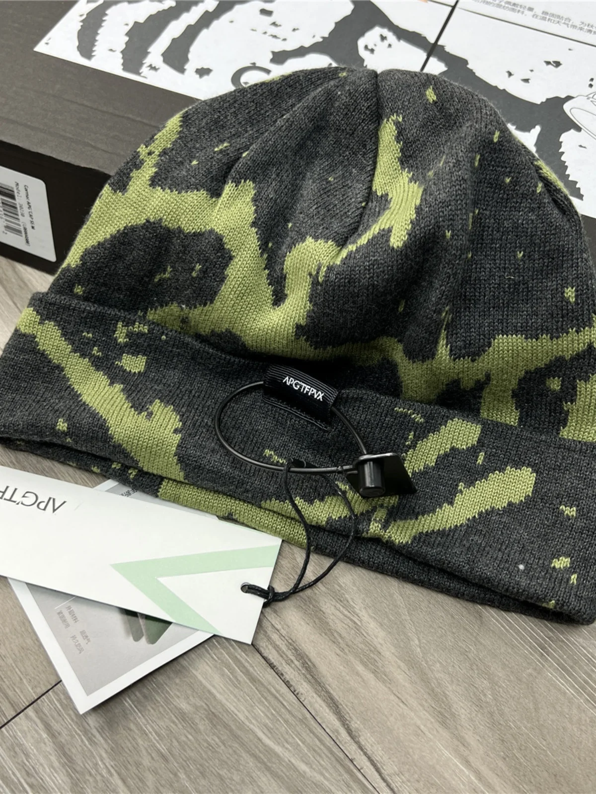 Couple's Outdoor Knitted Elastic Mixed Fiber Warm Fce Hat Men's Winter Cold Cap Casual Sle round Top No Brim Travel Suit...
Couple's Outdoor Knitted Elastic Mixed Fiber Warm Fce Hat Men's Winter Cold Cap Casual Sle round Top No Brim Travel Suit...