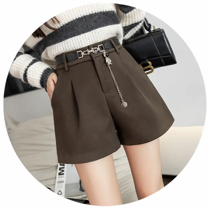 Women Casual Shorts Spring Solid High Waist A-line Tweed Korean Fashion Female Short Pants Vintage Wide Leg Trousers LX503
Women Casual Shorts Spring Solid High Waist A-line Tweed Korean Fashion Female Short Pants Vintage Wide Leg Trousers LX503