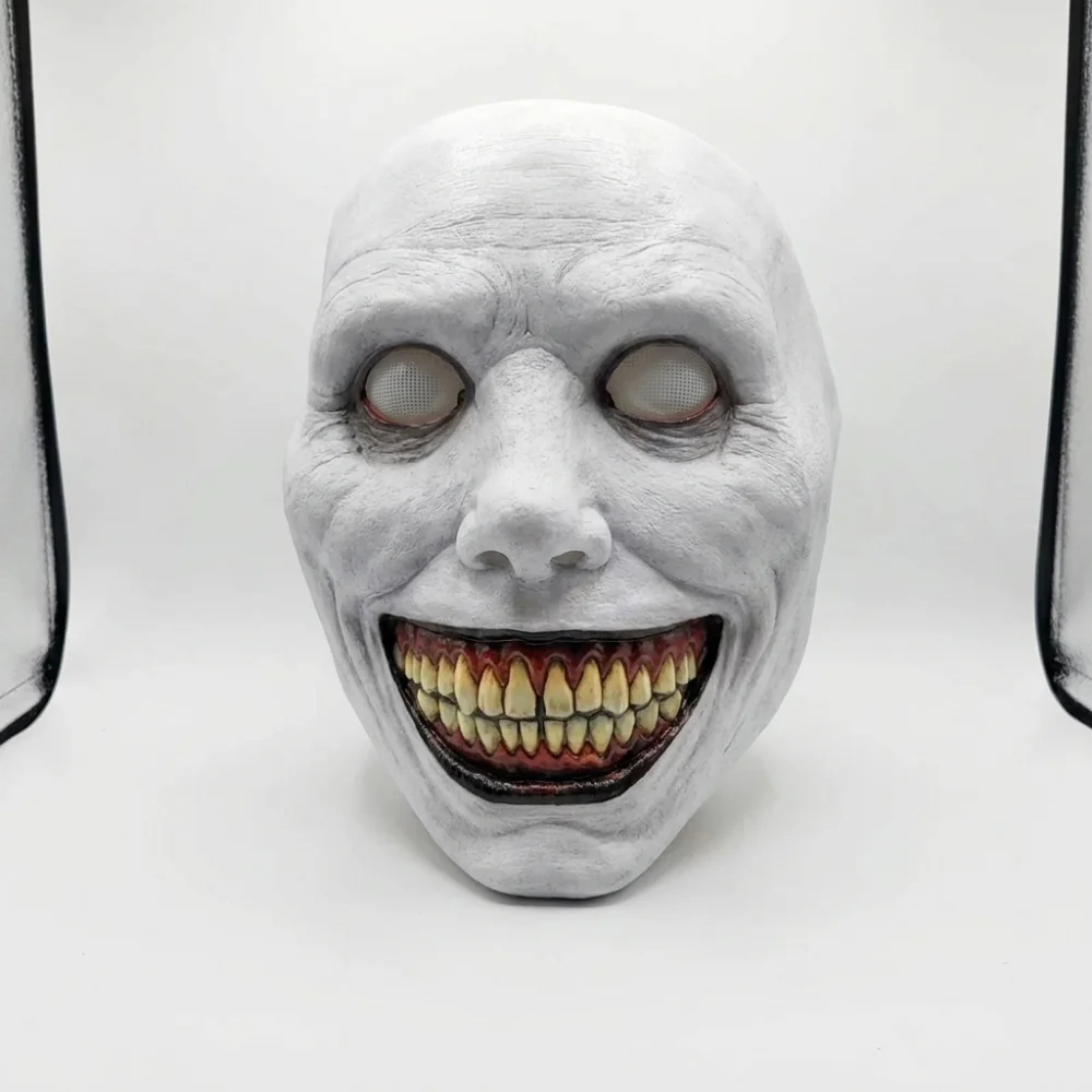 Smiling Demon Horror Face Mask Creepy Halloween Evil Cosplay Prop Party Masquerade Costume Accessory For Adults Men Women
Smiling Demon Horror Face Mask Creepy Halloween Evil Cosplay Prop Party Masquerade Costume Accessory For Adults Men Women