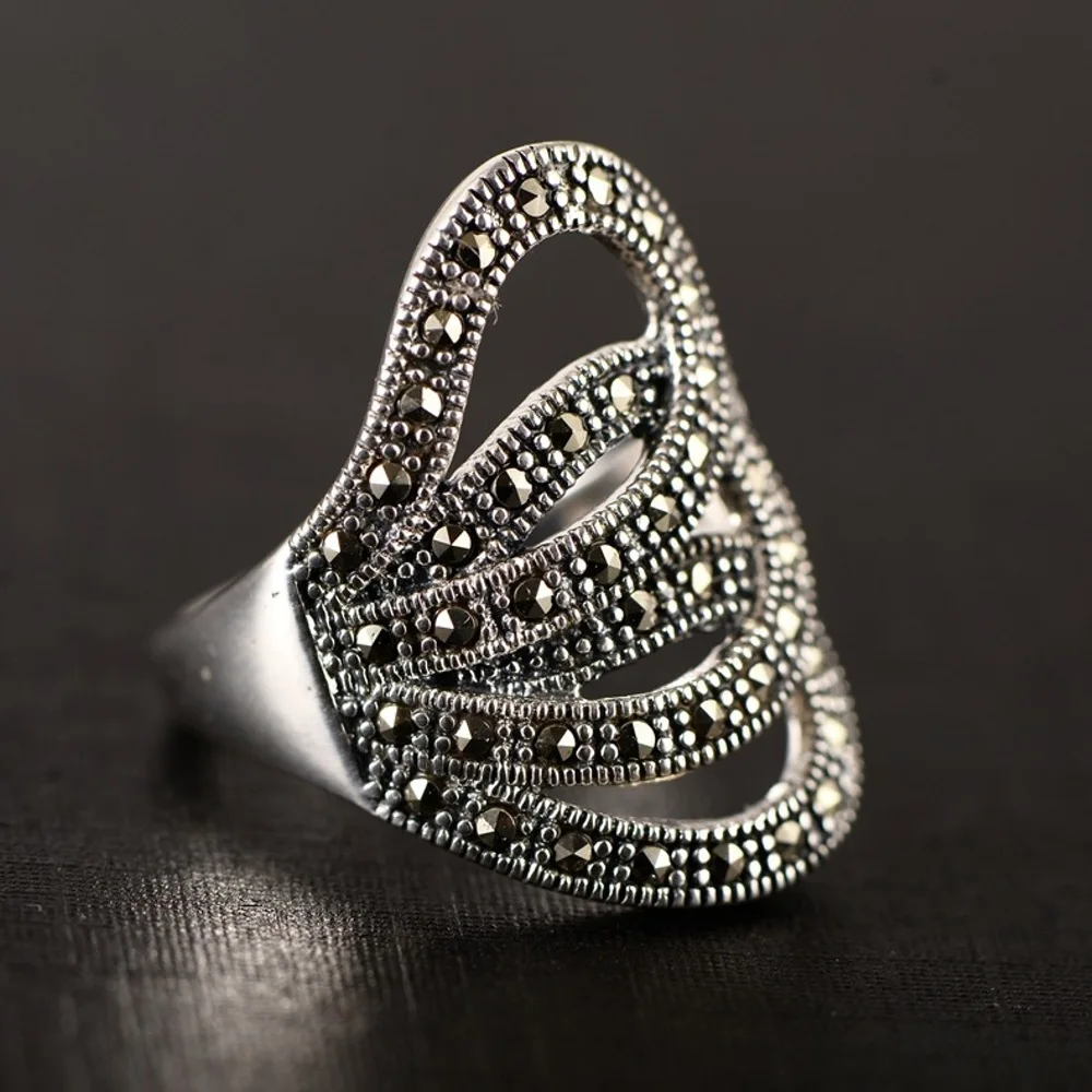 Real Solid 925 Sterling Silver Band Men Women Lucky Gift Geometry Hollow Ring 6.2g
Real Solid 925 Sterling Silver Band Men Women Lucky Gift Geometry Hollow Ring 6.2g