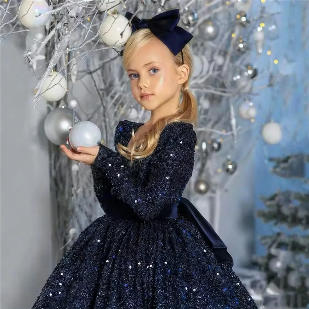 Glitter Sequins Flower Girl Wedding Dress Full Sleeve Backless with Bow Princess Pageant Christmas Birthday Party Ball Gown
Glitter Sequins Flower Girl Wedding Dress Full Sleeve Backless with Bow Princess Pageant Christmas Birthday Party Ball Gown