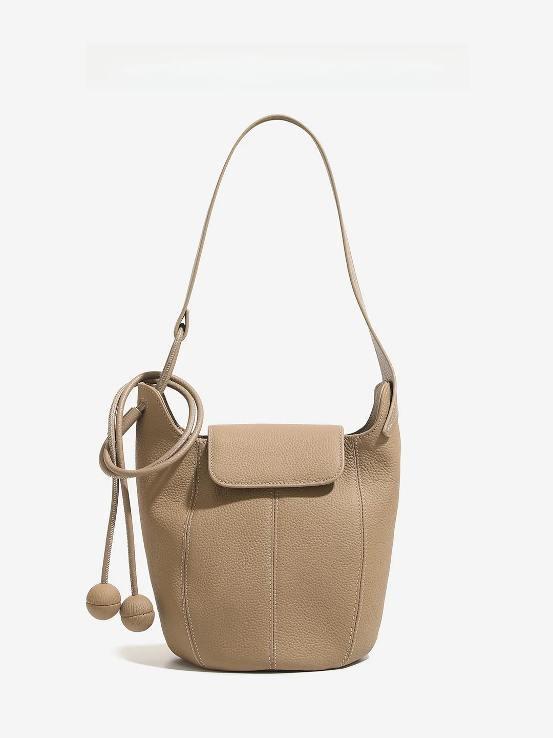 Minimalist Style Genuine Leather Bucket Bag Women's Single Shoulder Crossbody Tote Bag Casual Chic Women's Handbag
Minimalist Style Genuine Leather Bucket Bag Women's Single Shoulder Crossbody Tote Bag Casual Chic Women's Handbag