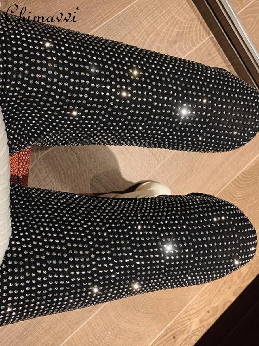 Heavy Embroidery Hot Drilling Shiny Casual Pants 2024 Spring New Fashion Simple Slim Fit Streetwear Temperament Leggings women
Heavy Embroidery Hot Drilling Shiny Casual Pants 2024 Spring New Fashion Simple Slim Fit Streetwear Temperament Leggings women