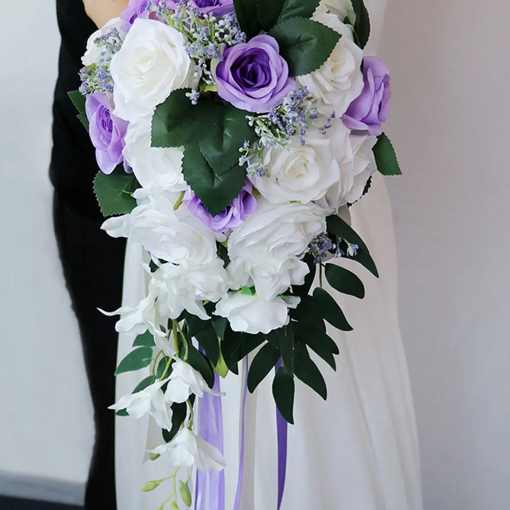 1Pcs Bride Wedding Bouquet Silk Artificial Rose Lifelike Bridal Bouquet White Purple Hand Tied Bridal Hold Flower
1Pcs Bride Wedding Bouquet Silk Artificial Rose Lifelike Bridal Bouquet White Purple Hand Tied Bridal Hold Flower