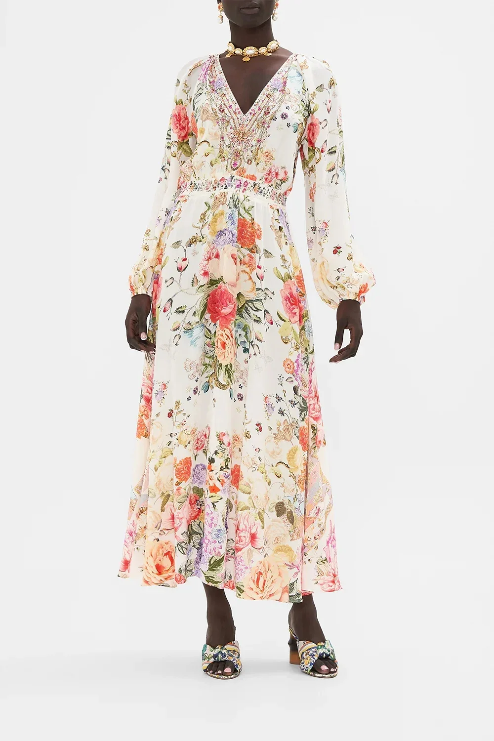 Robe for Ladies 2024 New Spring Summer Silk Beaded Flower Print Elastic Waist V-Neck Vintage Long Sleeve Maxi Dress
Robe for Ladies 2024 New Spring Summer Silk Beaded Flower Print Elastic Waist V-Neck Vintage Long Sleeve Maxi Dress