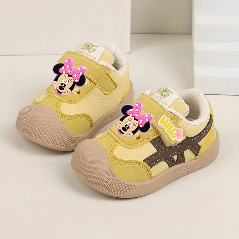 Весенне-осенние кроссовки на мягкой подошве со стежком и Микки Маусом, новая детская повседневная обувь, обувь для мальчиков и девочек, модная детская обувь для доски
Весенне-осенние кроссовки на мягкой подошве со стежком и Микки Маусом, новая детская повседневная обувь, обувь для мальчиков и девочек, модная детская обувь для доски