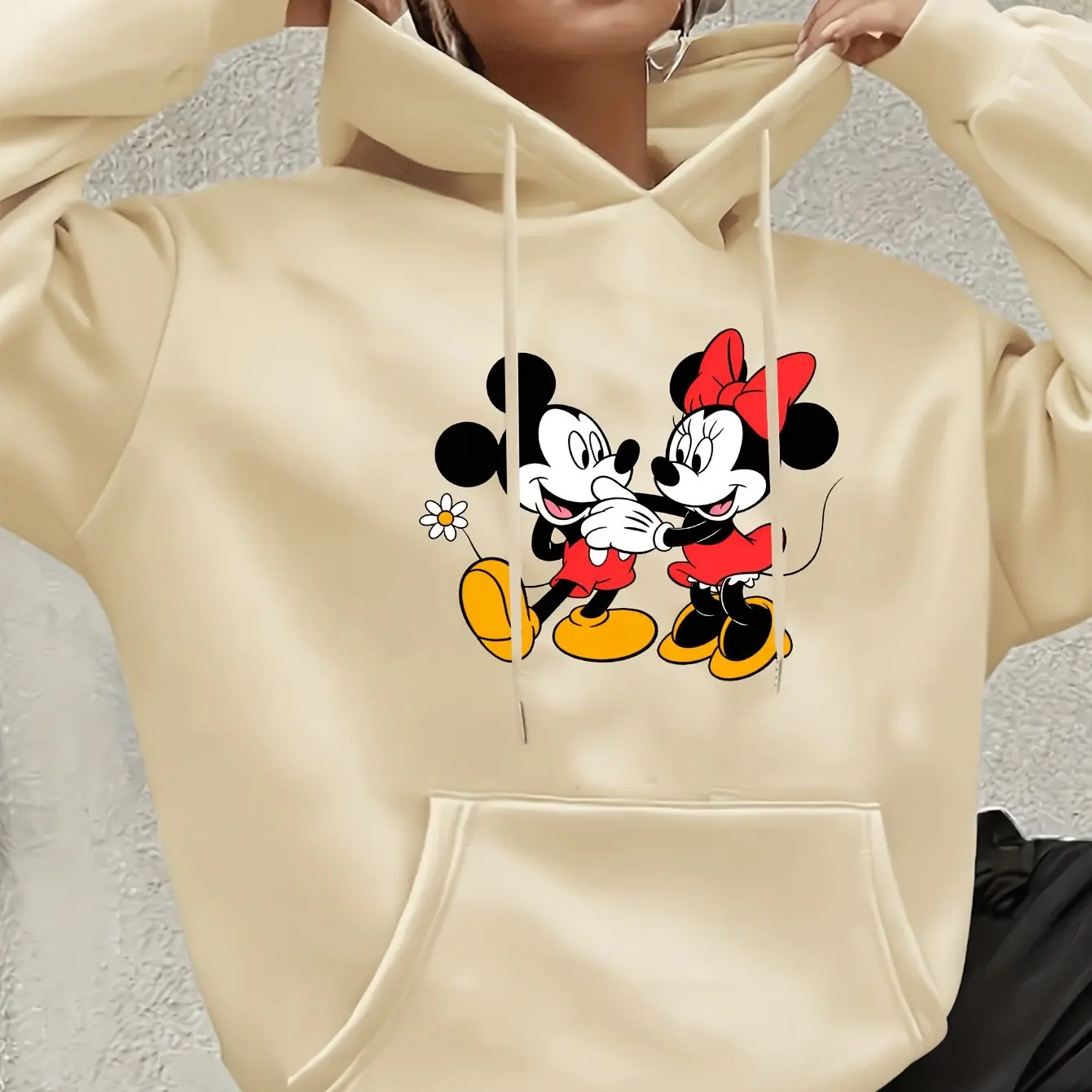 Women Disney Mickey Mouse Hoodies Fashion Oversized Streetwear Unisex Sweatshirts Autumn and Winter Fleece Casual Versatile
Women Disney Mickey Mouse Hoodies Fashion Oversized Streetwear Unisex Sweatshirts Autumn and Winter Fleece Casual Versatile