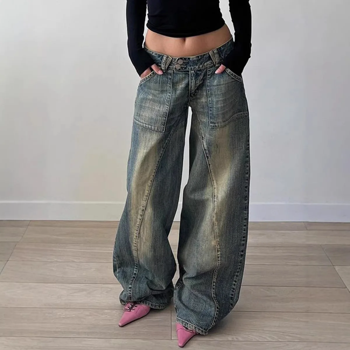 Loose Low-Rise Vintage Denim Jeans Women's Comfortable Baggy Blue Jeans Casual High Waist Trousers Spring Fashion Trend
Loose Low-Rise Vintage Denim Jeans Women's Comfortable Baggy Blue Jeans Casual High Waist Trousers Spring Fashion Trend
