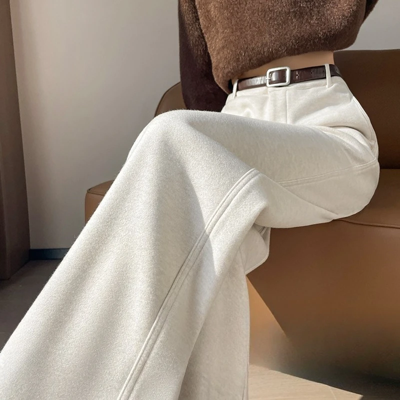 2026 Autumn Winter New Acetate Wool Curved Knife Pants High Waist Slim Casual Pants for Women Slimming Woolen Wide Leg Trousers
2026 Autumn Winter New Acetate Wool Curved Knife Pants High Waist Slim Casual Pants for Women Slimming Woolen Wide Leg Trousers