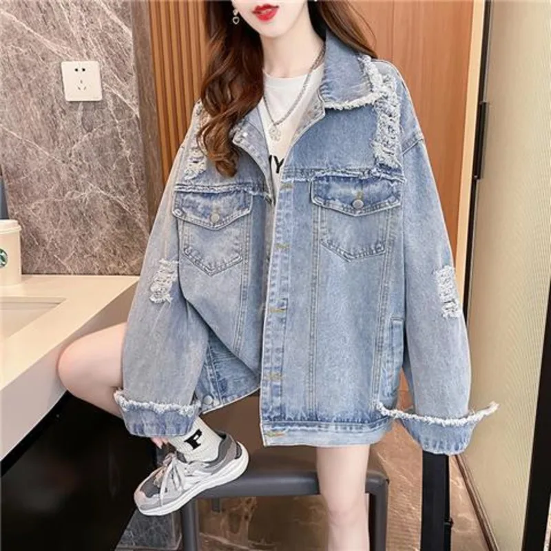 2024 Autumn New Korean Denim Jacket Women Outerwear Oversized Jeans Jackets Female Vintage Large Size Loose Streetwear Clothes
2024 Autumn New Korean Denim Jacket Women Outerwear Oversized Jeans Jackets Female Vintage Large Size Loose Streetwear Clothes