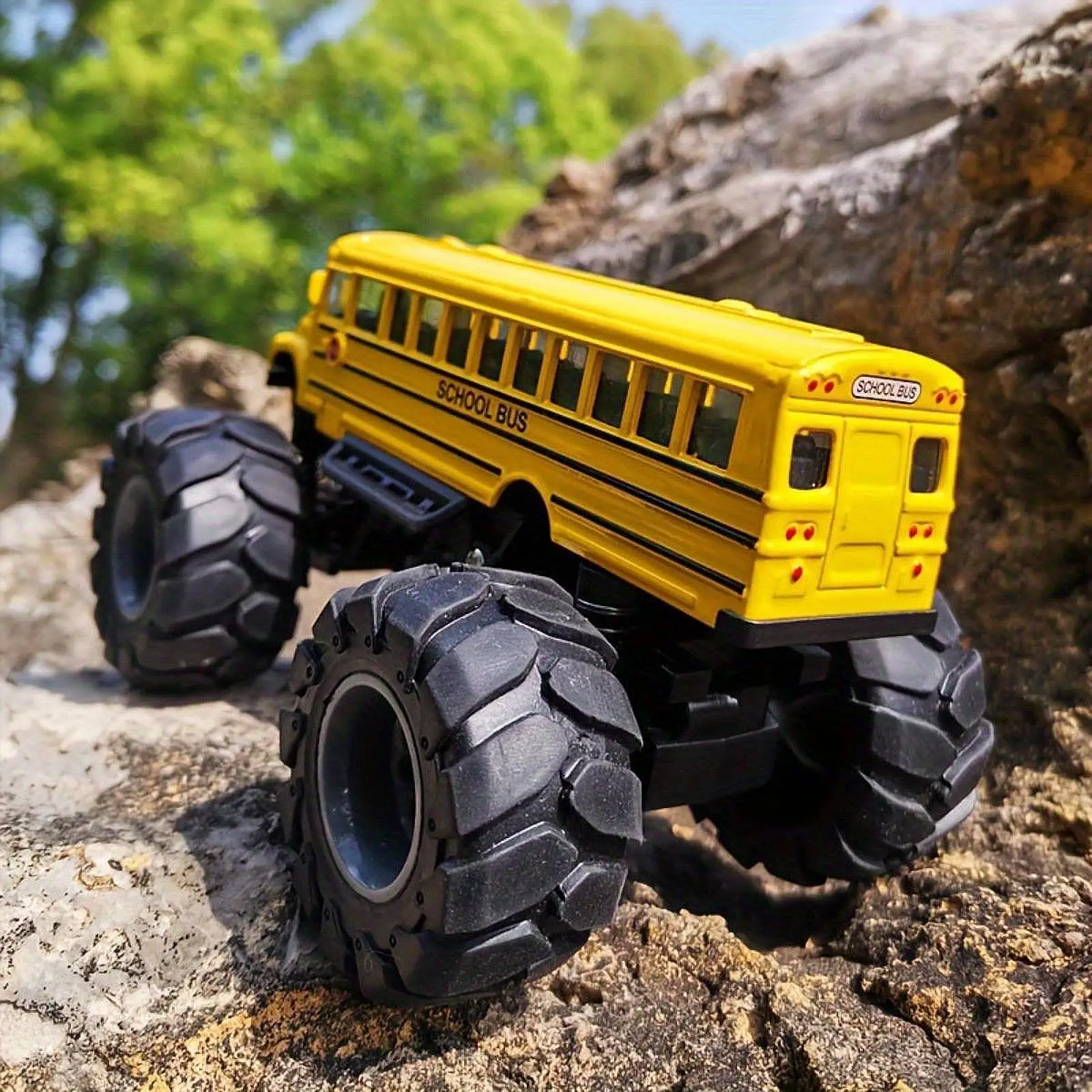 Игрушка школьного автобуса, легкая литая под давлением желтая игрушка-автобус для детей, подарки для детей
Игрушка школьного автобуса, легкая литая под давлением желтая игрушка-автобус для детей, подарки для детей