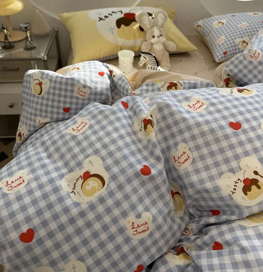 Cute cartoon cake blue plaid bed set 1.2 1.5 1.8 teen,twin full queen lovely cotton home textile sheet pillow case quilt cover
Cute cartoon cake blue plaid bed set 1.2 1.5 1.8 teen,twin full queen lovely cotton home textile sheet pillow case quilt cover