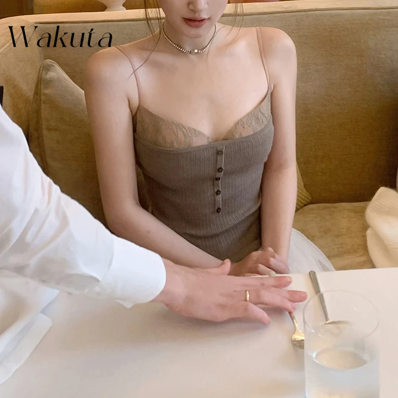 WAKUTA Japanese Sexy U-neck Sleeveless Solid Color Lace Camisole Retro E-girl Gothic Camisole Punk Shibuya Street Camis Female
WAKUTA Japanese Sexy U-neck Sleeveless Solid Color Lace Camisole Retro E-girl Gothic Camisole Punk Shibuya Street Camis Female