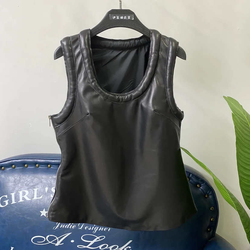 Модный жилет из натуральной овечьей кожи, облегающий, с U-образным вырезом, трендовая нижняя одежда, с наплечниками, женская одежда, мех Iphilem
Модный жилет из натуральной овечьей кожи, облегающий, с U-образным вырезом, трендовая нижняя одежда, с наплечниками, женская одежда, мех Iphilem