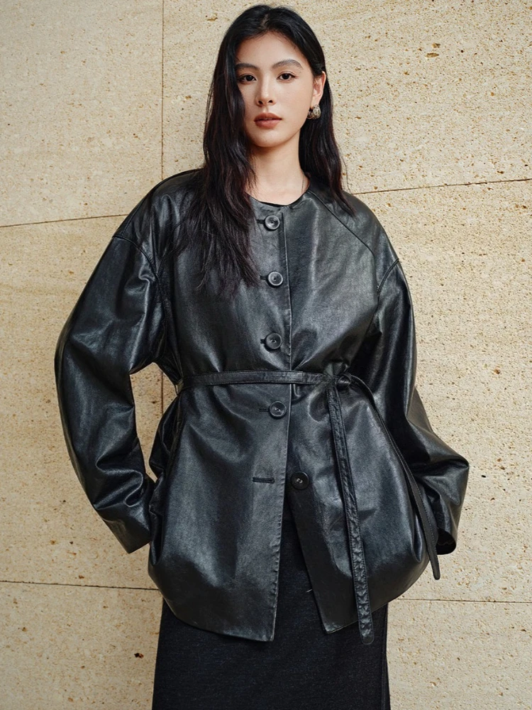 O-neck Casual Genuine Leather Jackets Women Simple Solid Soft Oil Wax Black Real Sheepskin Coat with Belt casaca de cuero mujer
O-neck Casual Genuine Leather Jackets Women Simple Solid Soft Oil Wax Black Real Sheepskin Coat with Belt casaca de cuero mujer
