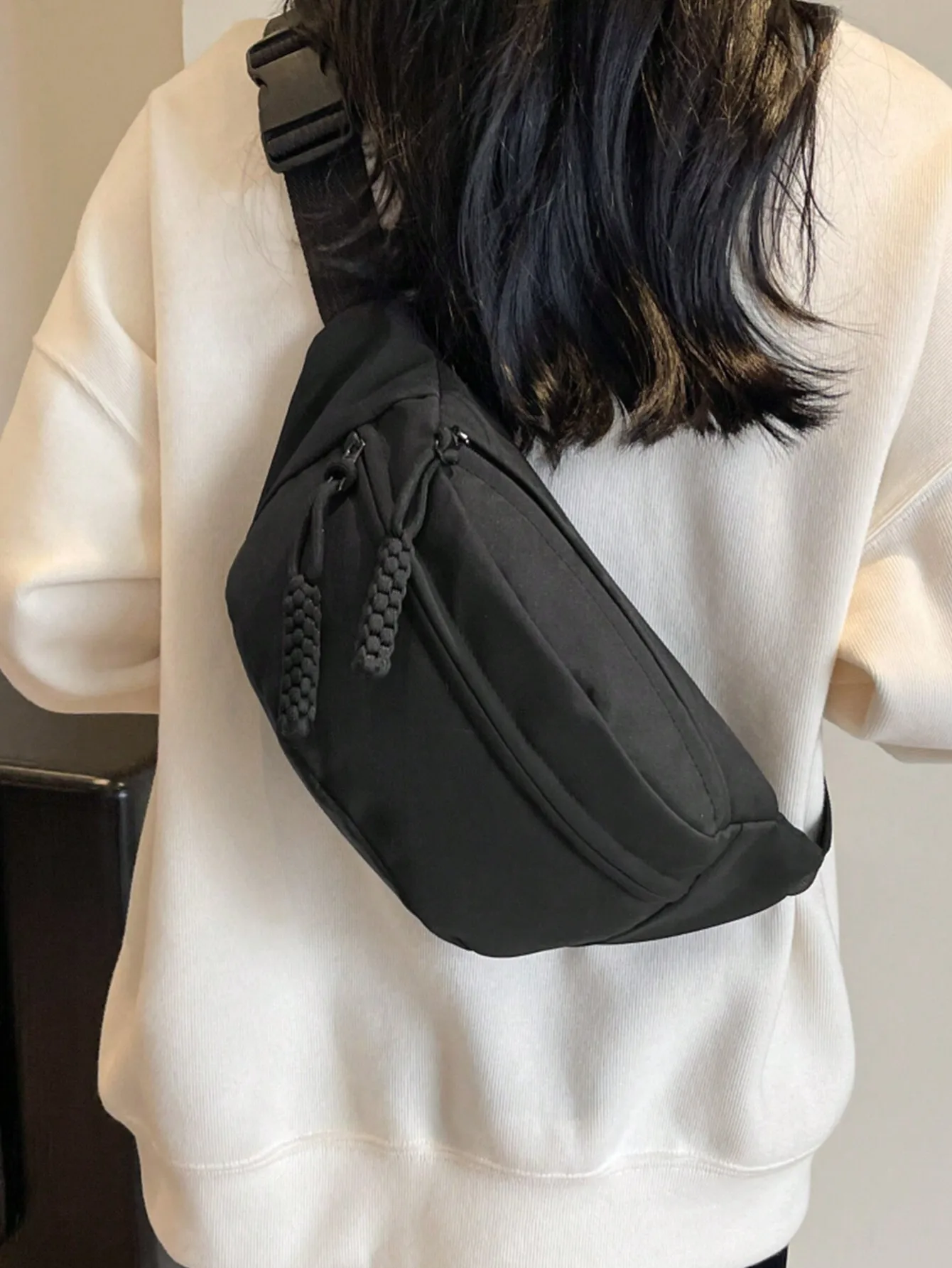 Women's Solid Color Nylon Casual Fanny Pack With Multiple Pockets And Compartments For Outdoor Sports, Crossbody Chest Bag, Preppy Bum Bag For The First Day Of School
Women's Solid Color Nylon Casual Fanny Pack With Multiple Pockets And Compartments For Outdoor Sports, Crossbody Chest Bag, Preppy Bum Bag For The First Day Of School