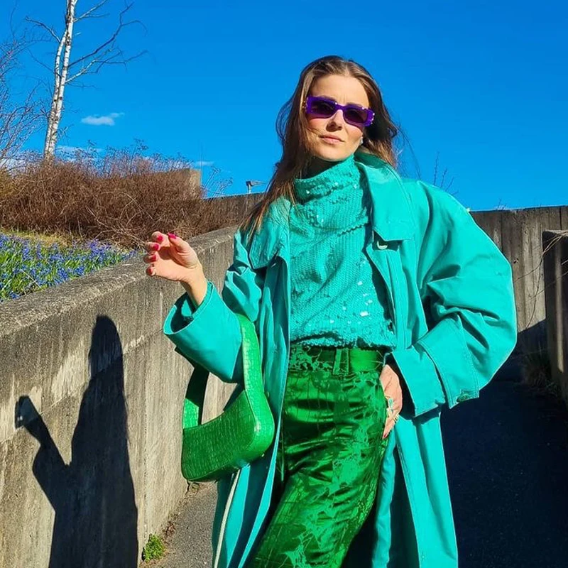 Pastel Blue Backless Sequin Base Shirt Women's Loose Overhead Top Fashionable Spring New Style Commute Elegant Style Long Sleeve
Pastel Blue Backless Sequin Base Shirt Women's Loose Overhead Top Fashionable Spring New Style Commute Elegant Style Long Sleeve