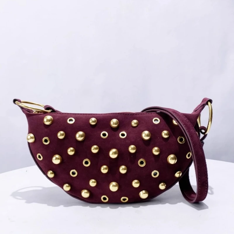 2025 Autumn Winter Frosted Faux Suede Crossbody Bag Vintage Rivet Polka Dot Design Women's Crescent Shoulder Bag Sac A Main 
2025 Autumn Winter Frosted Faux Suede Crossbody Bag Vintage Rivet Polka Dot Design Women's Crescent Shoulder Bag Sac A Main
