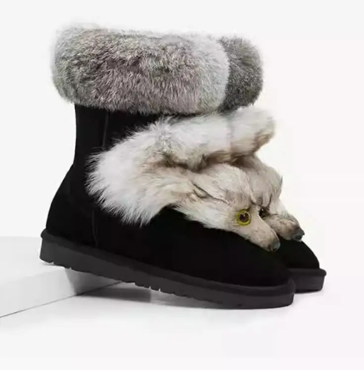 Зимние женские сапоги из черной замши с мехом серой лисы, верх из кроличьего меха, круглый носок, толстая плоская подошва, средняя высота голенища
Зимние женские сапоги из черной замши с мехом серой лисы, верх из кроличьего меха, круглый носок, толстая плоская подошва, средняя высота голенища