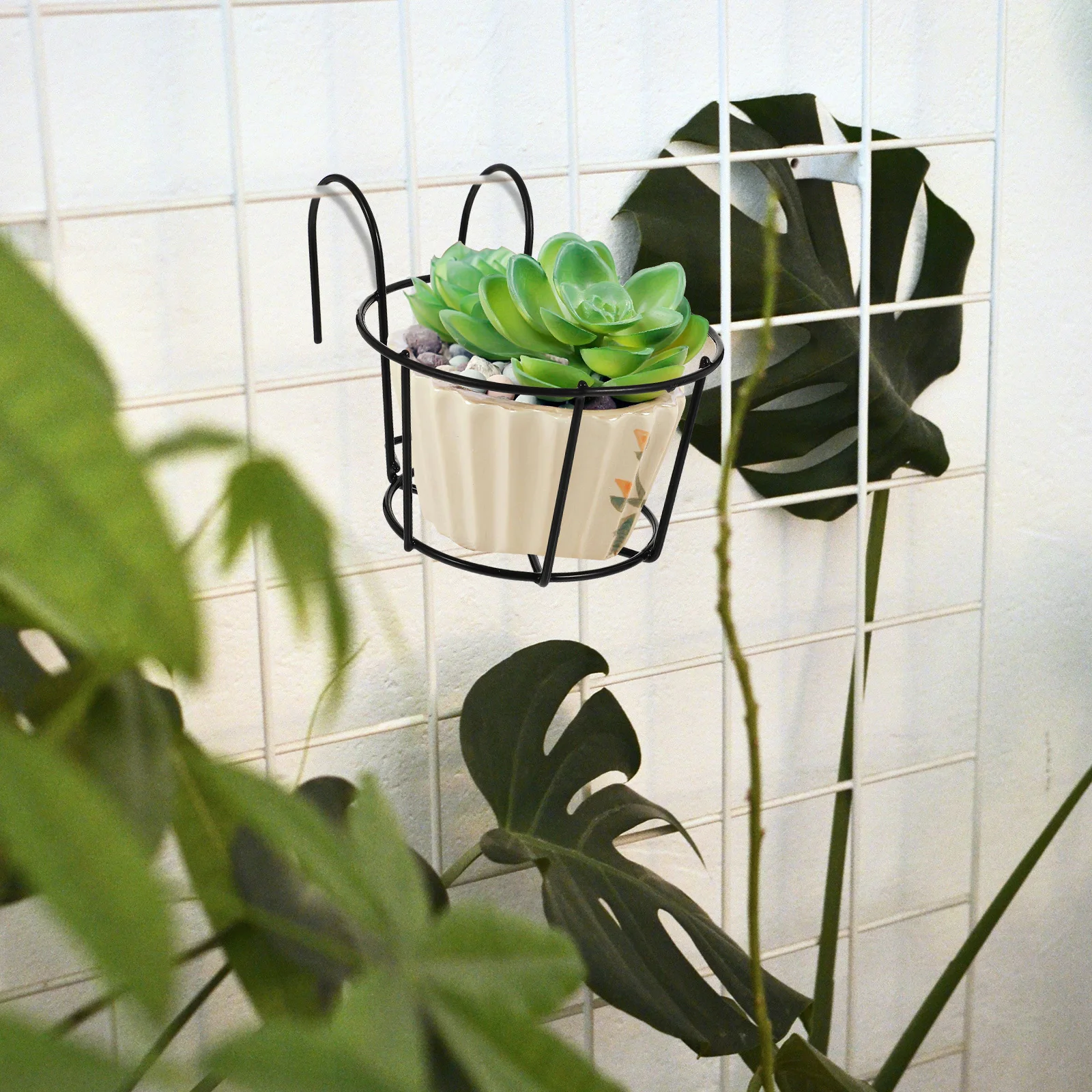 2pcs Flowerpot Stand Plant Holder Black Metal Durable Shelf Baskets Hangers Balcony Garden Decor Pot Hanging Basket
2pcs Flowerpot Stand Plant Holder Black Metal Durable Shelf Baskets Hangers Balcony Garden Decor Pot Hanging Basket