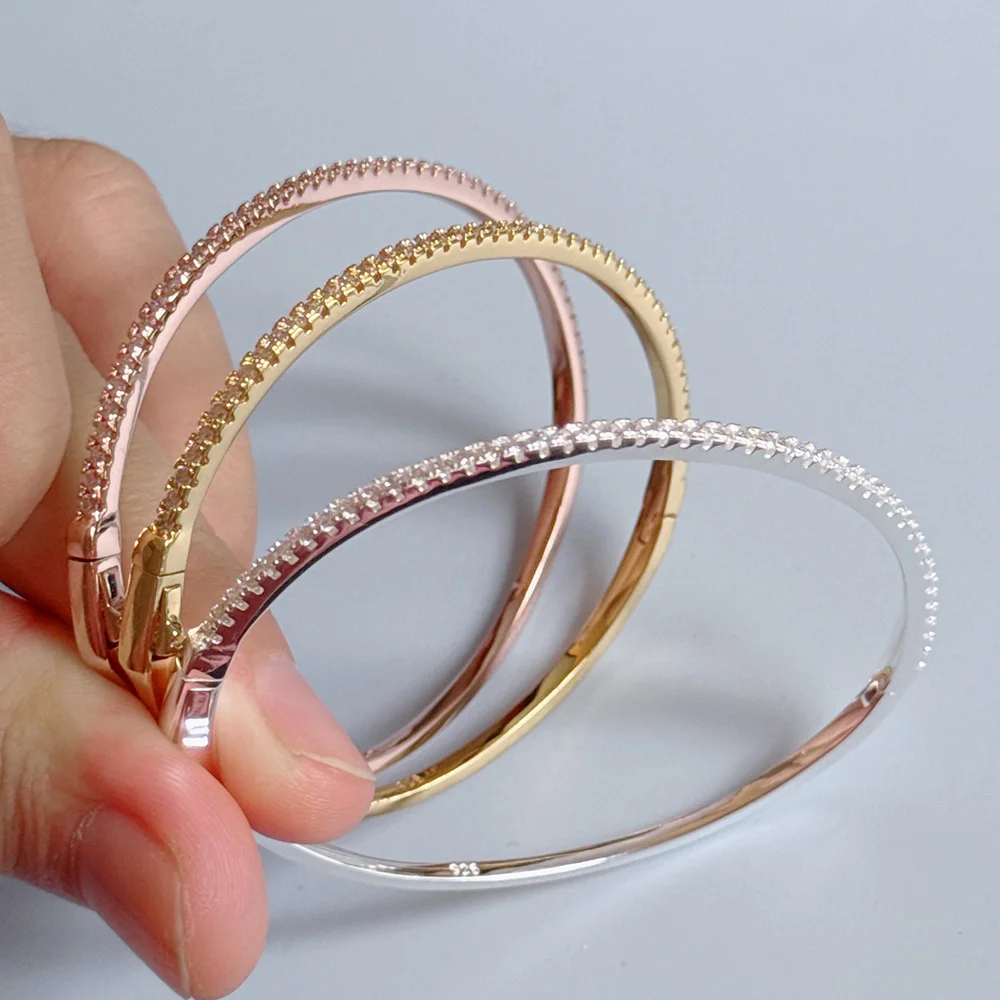Top Quality Pure Sterling S925 Silver Jewelry For Women Design New Bangle Classic Simple Style Suitable For Women Daily Jewelry
Top Quality Pure Sterling S925 Silver Jewelry For Women Design New Bangle Classic Simple Style Suitable For Women Daily Jewelry