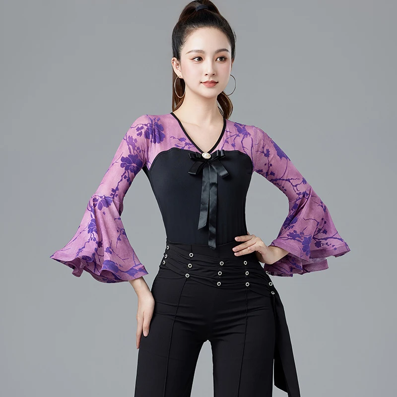 2024 New Latin Dance Tops For Women Trumpet Sleeved Practice Clothes Modern Chacha Rumba Tango Adult Latin Dance Wear DQL9110
2024 New Latin Dance Tops For Women Trumpet Sleeved Practice Clothes Modern Chacha Rumba Tango Adult Latin Dance Wear DQL9110