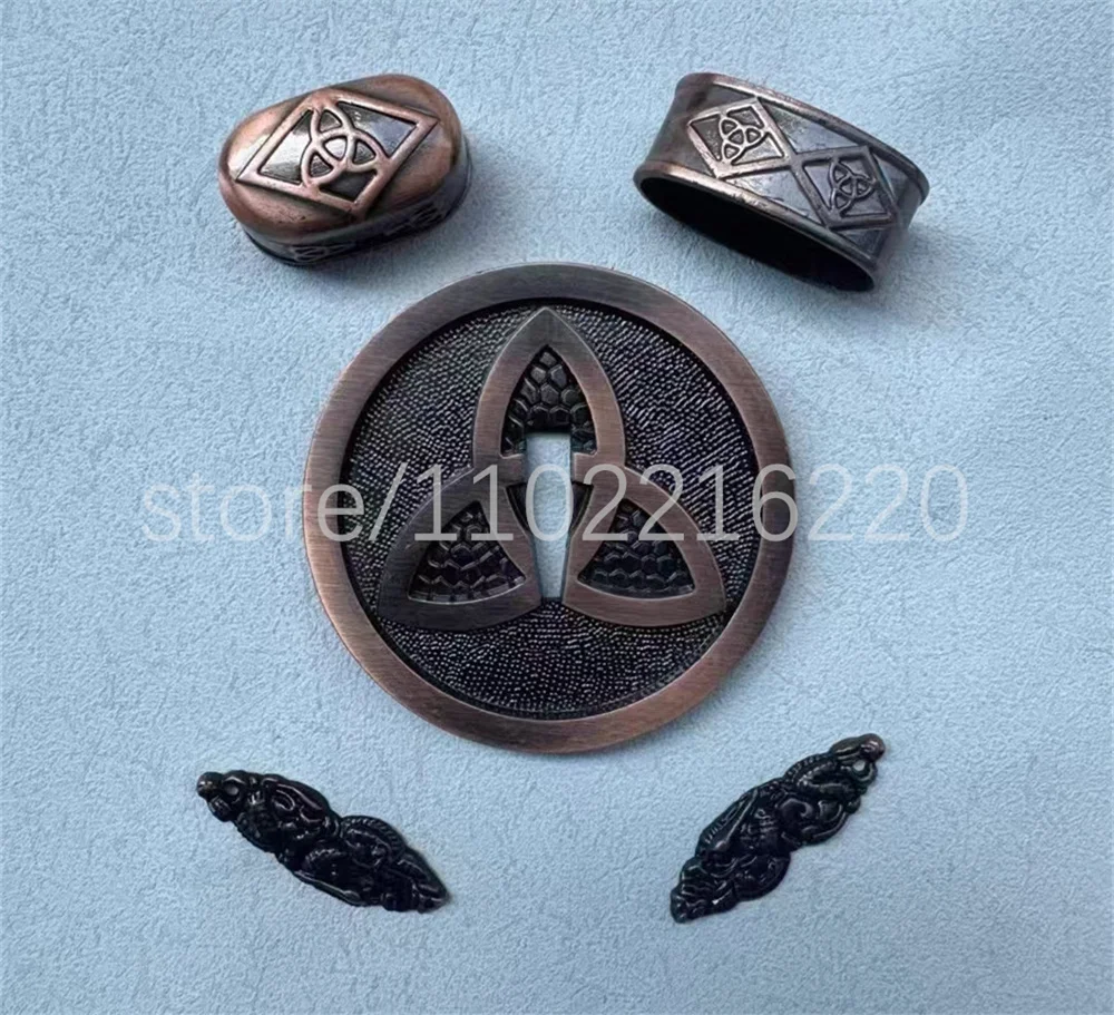 Unique Alloy Tsuba Handguard Guard Fuchi Kashira Menuki For Real Japanese Japan Samruai Katana Sword Fittings
Unique Alloy Tsuba Handguard Guard Fuchi Kashira Menuki For Real Japanese Japan Samruai Katana Sword Fittings