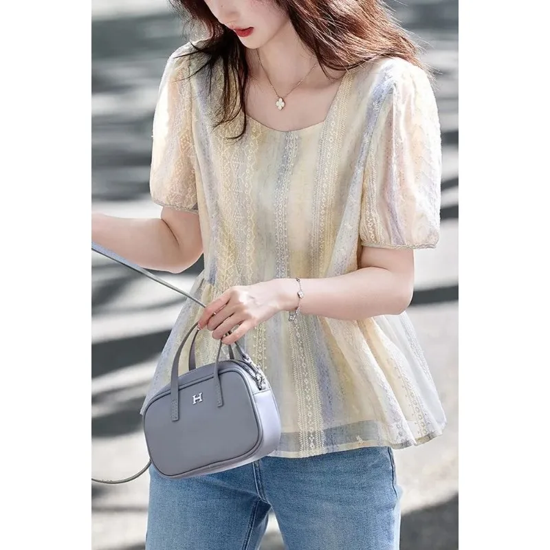Women's Lace Blouse Square Neck Puff Sleeve Loose Summer Casual Top
Women's Lace Blouse Square Neck Puff Sleeve Loose Summer Casual Top