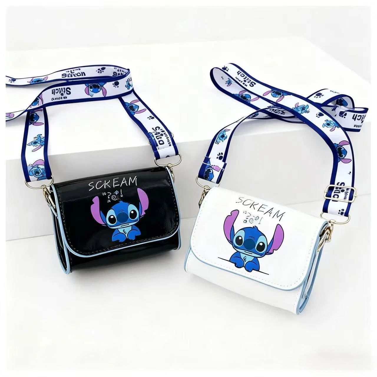 Stitch children's knitted crossbody bag with spacious cartoon design is a crossbody bag for girls with small change items
Stitch children's knitted crossbody bag with spacious cartoon design is a crossbody bag for girls with small change items