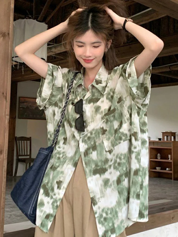 Винтажная рубашка Tie Dye Y2K, женская свободная уличная блузка с коротким рукавом, повседневные универсальные летние топы в стиле Харадзюку Bf, новые
Винтажная рубашка Tie Dye Y2K, женская свободная уличная блузка с коротким рукавом, повседневные универсальные летние топы в стиле Харадзюку Bf, новые