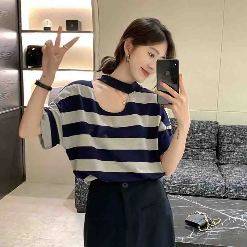 Summer Hollow Out Striped Print Short Sleeve O Neck Women T Shirts Korean Fashion Casual Harajuku 2xl Oversized Streetwear Tops
Summer Hollow Out Striped Print Short Sleeve O Neck Women T Shirts Korean Fashion Casual Harajuku 2xl Oversized Streetwear Tops