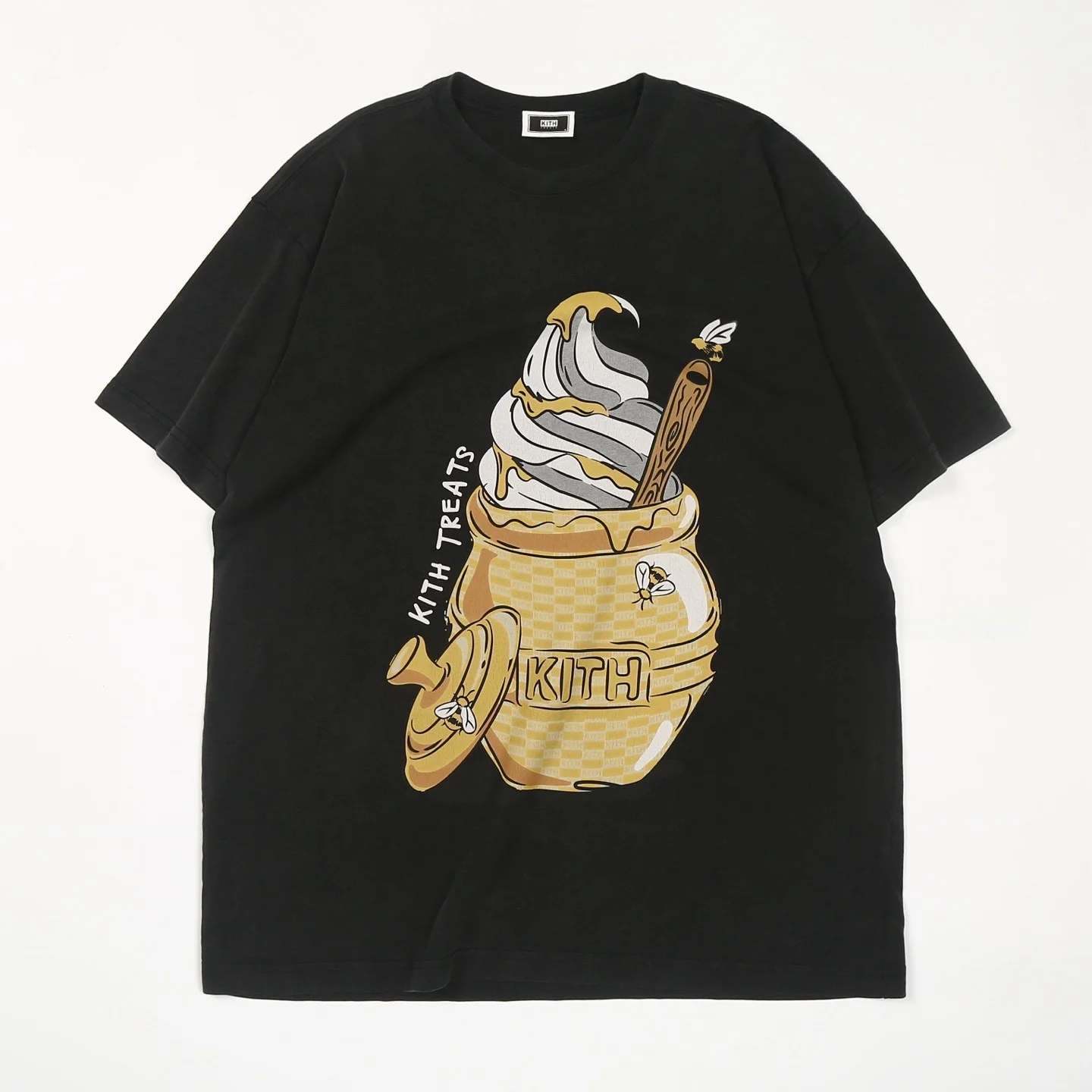 Футболка Kith Treats Honey Pot Vintage Cotton с графическим принтом, повседневная, летняя, дышащая, с коротким рукавом, круглым вырезом
Футболка Kith Treats Honey Pot Vintage Cotton с графическим принтом, повседневная, летняя, дышащая, с коротким рукавом, круглым вырезом