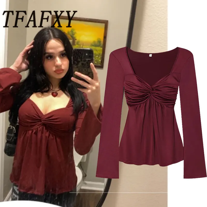 TFAFXY 2026, весенняя женская повседневная футболка с длинным рукавом и v-образным вырезом, рюшами, тонкий топ, женский тонкий укороченный сексуальный топ, пуловеры Y2K
TFAFXY 2026, весенняя женская повседневная футболка с длинным рукавом и v-образным вырезом, рюшами, тонкий топ, женский тонкий укороченный сексуальный топ, пуловеры Y2K