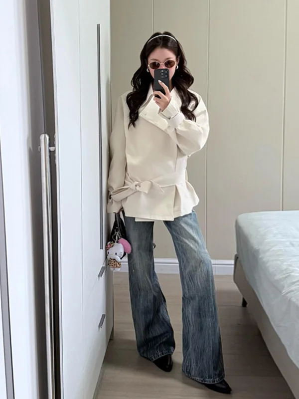 Fashionable White Casual Loose Women's Windbreaker Coat 2025 Autumn New Style Korean Style Big Coat Polyester Fiber
Fashionable White Casual Loose Women's Windbreaker Coat 2025 Autumn New Style Korean Style Big Coat Polyester Fiber